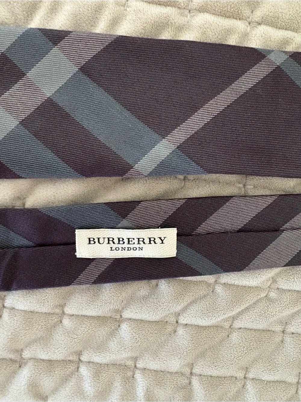 Men’s Burberry Tie